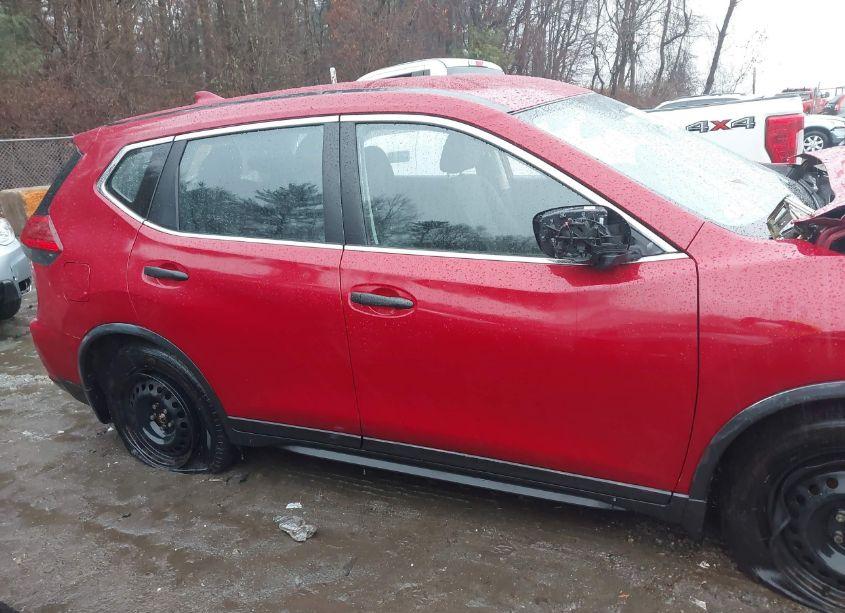 Photo 13 of 2017 Nissan Rogue S (VIN JN8AT2MV8HW254470)