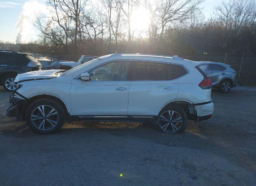 Photo 14 of 2017 Nissan Rogue SL (VIN JN8AT2MV8HW258115)