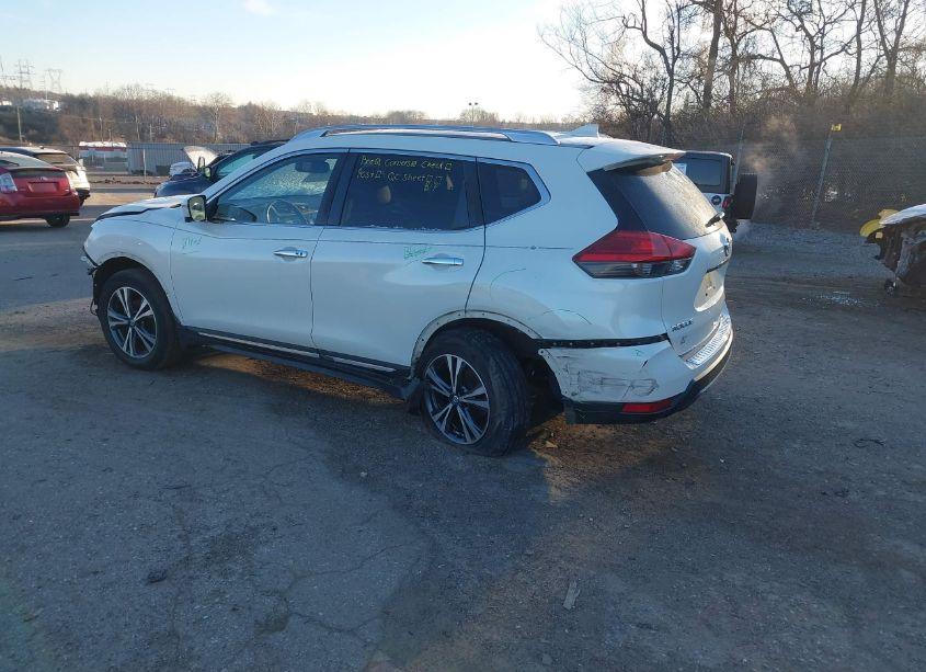 Photo 3 of 2017 Nissan Rogue SL (VIN JN8AT2MV8HW258115)