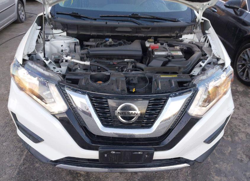 Photo 10 of 2017 Nissan Rogue SV (VIN JN8AT2MV8HW272113)