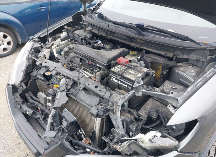 Photo 10 of 2018 Nissan Rogue SL (VIN JN8AT2MV8JW319775)