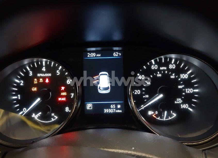 Photo 7 of 2018 Nissan Rogue SV (VIN JN8AT2MV8JW350086)