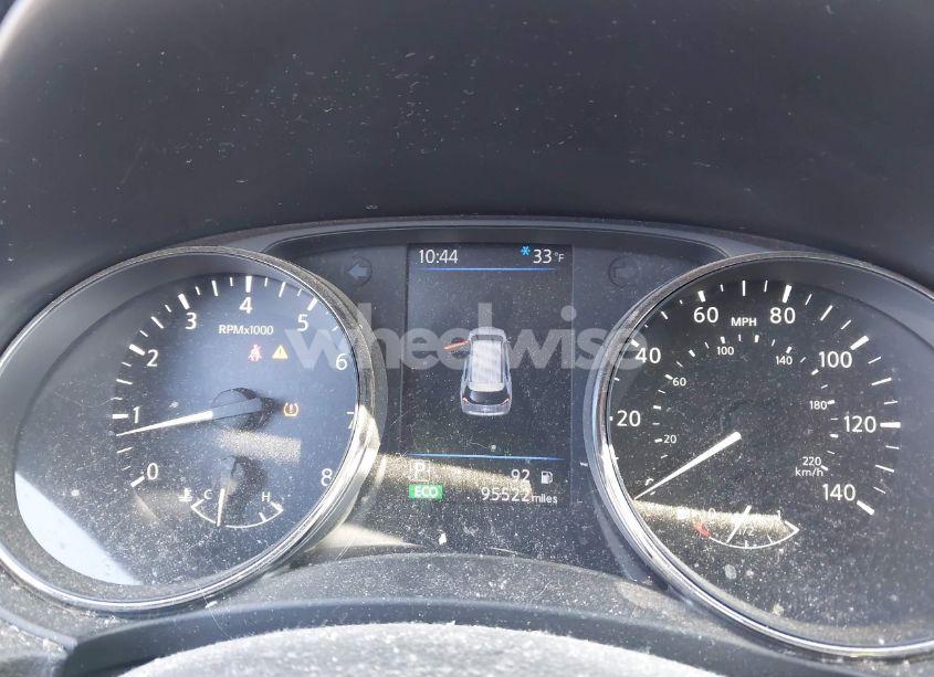 Photo 7 of 2019 Nissan Rogue SV (VIN JN8AT2MV8KW376947)