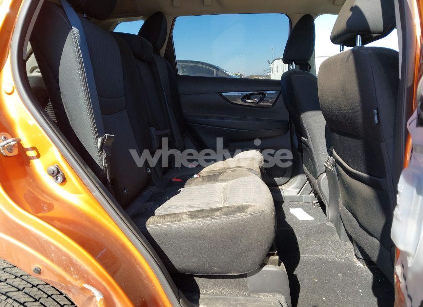 Photo 8 of 2019 Nissan Rogue SV (VIN JN8AT2MV8KW376947)