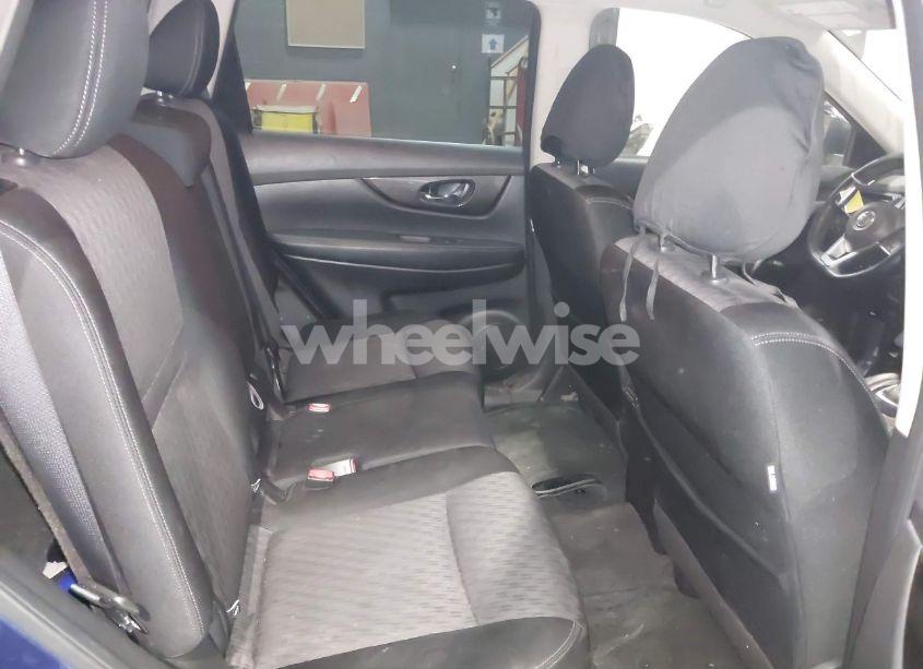 Photo 8 of 2019 Nissan Rogue SV (VIN JN8AT2MV8KW382036)