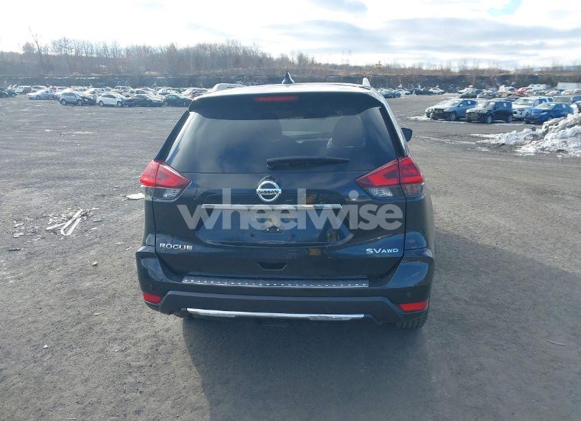 Photo 16 of 2019 Nissan Rogue SV (VIN JN8AT2MV8KW385440)