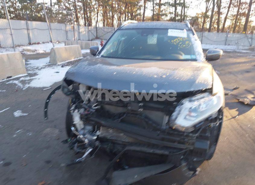 Photo 12 of 2019 Nissan Rogue SV (VIN JN8AT2MV8KW388659)