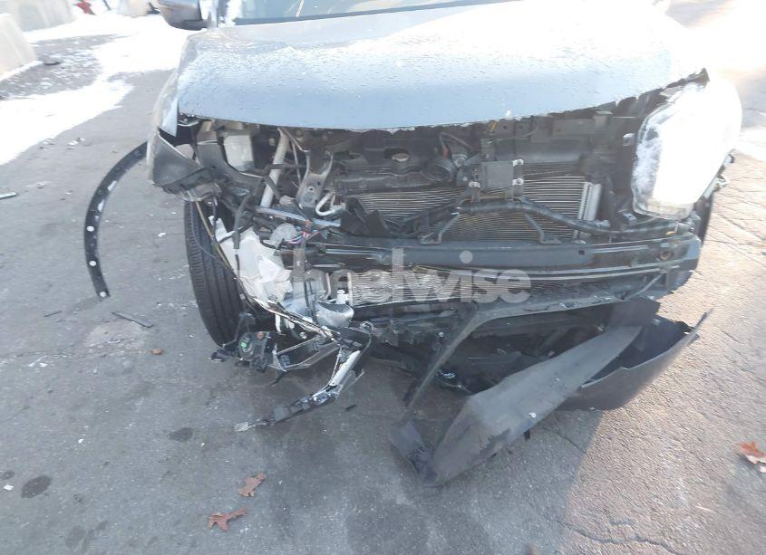 Photo 6 of 2019 Nissan Rogue SV (VIN JN8AT2MV8KW388659)