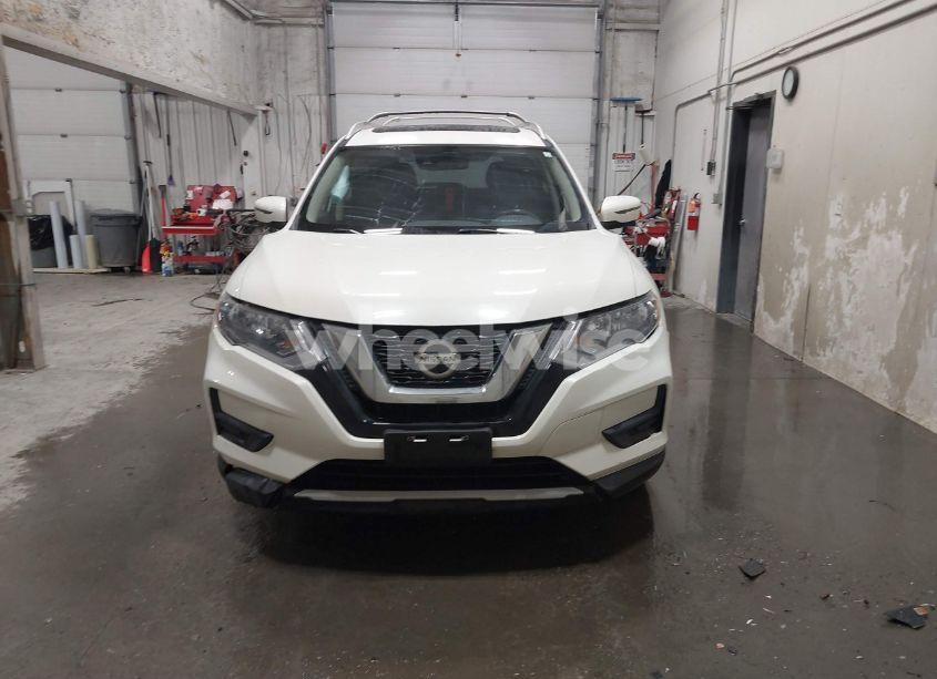 Photo 12 of 2019 Nissan Rogue SV (VIN JN8AT2MV8KW397796)