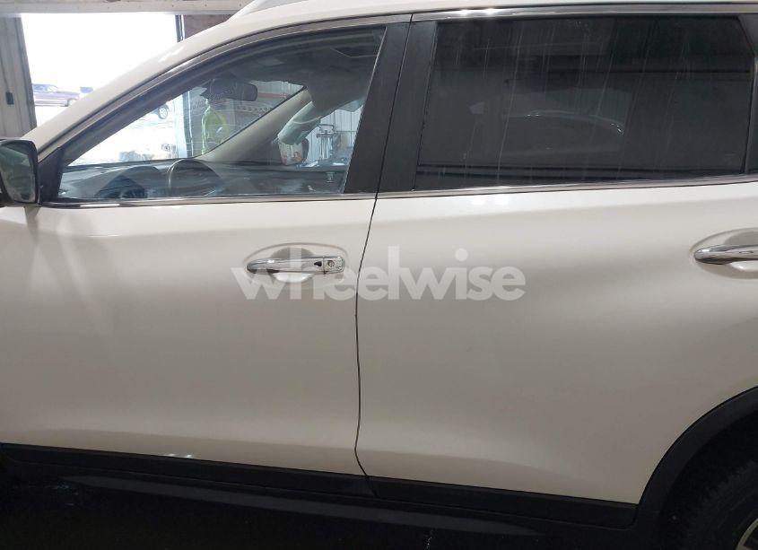 Photo 14 of 2019 Nissan Rogue SV (VIN JN8AT2MV8KW397796)