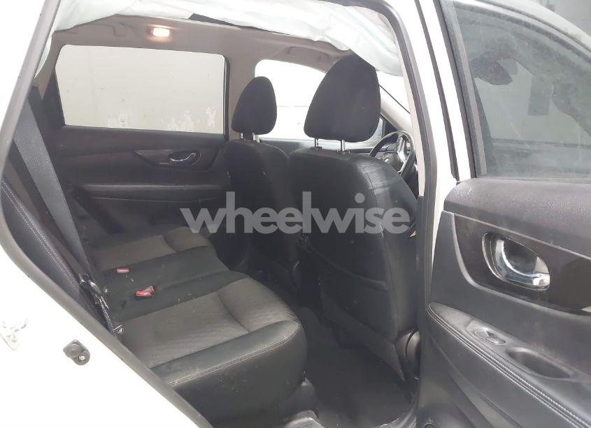 Photo 8 of 2019 Nissan Rogue SV (VIN JN8AT2MV8KW397796)