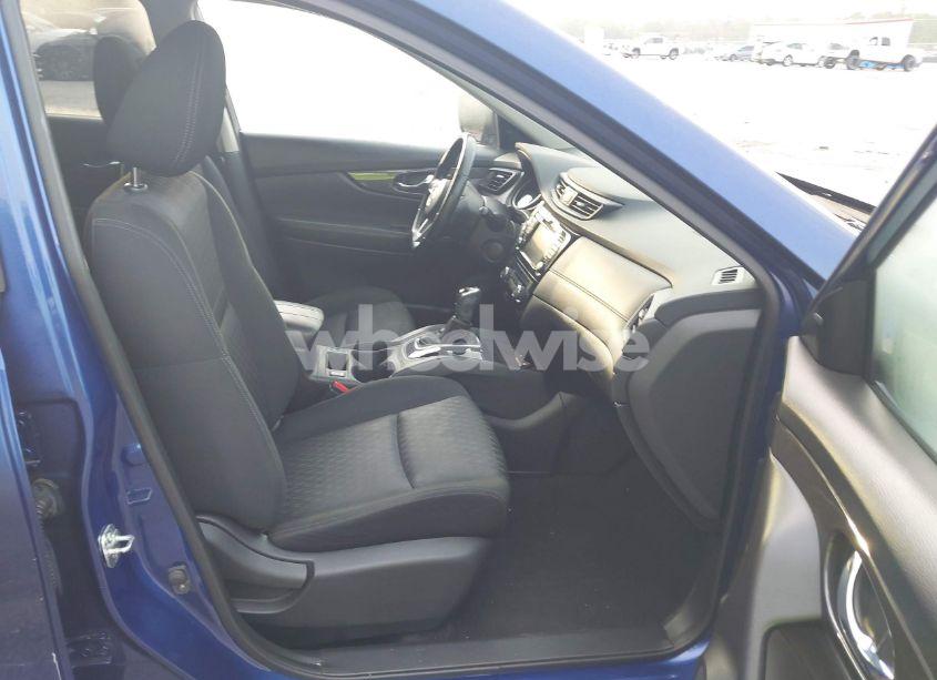 Photo 5 of 2020 Nissan Rogue SV INTELLIGENT AWD (VIN JN8AT2MV8LW109292)