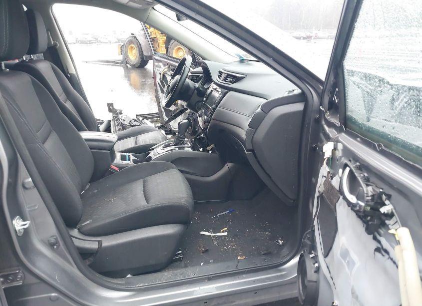 Photo 5 of 2020 Nissan Rogue SV INTELLIGENT AWD (VIN JN8AT2MV8LW119286)