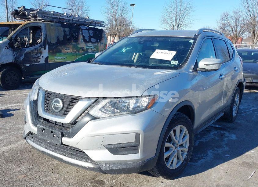 Photo 2 of 2020 Nissan Rogue SV INTELLIGENT AWD (VIN JN8AT2MV8LW122088)