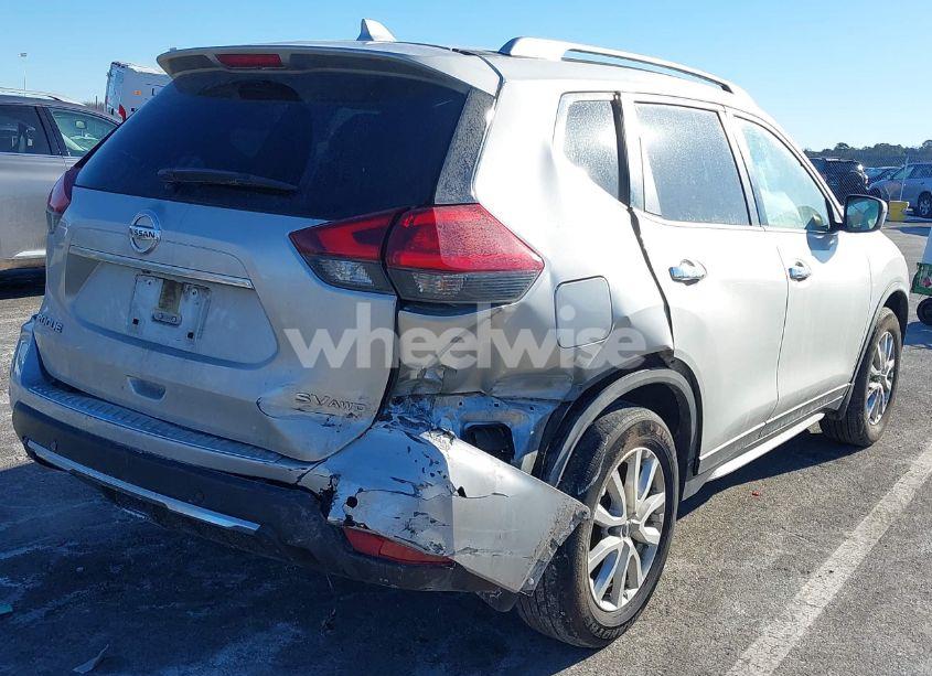 Photo 6 of 2020 Nissan Rogue SV INTELLIGENT AWD (VIN JN8AT2MV8LW122088)