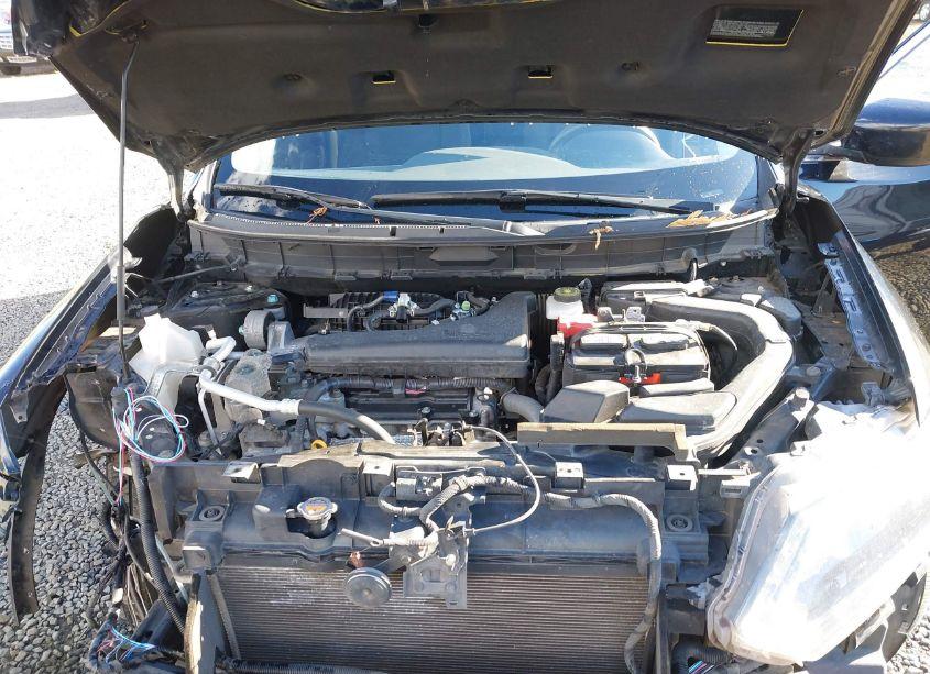 Photo 10 of 2016 Nissan Rogue S (VIN JN8AT2MV9GW131811)