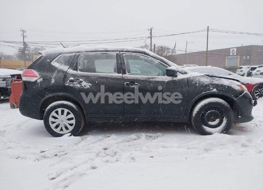 Photo 13 of 2016 Nissan Rogue S (VIN JN8AT2MV9GW133459)