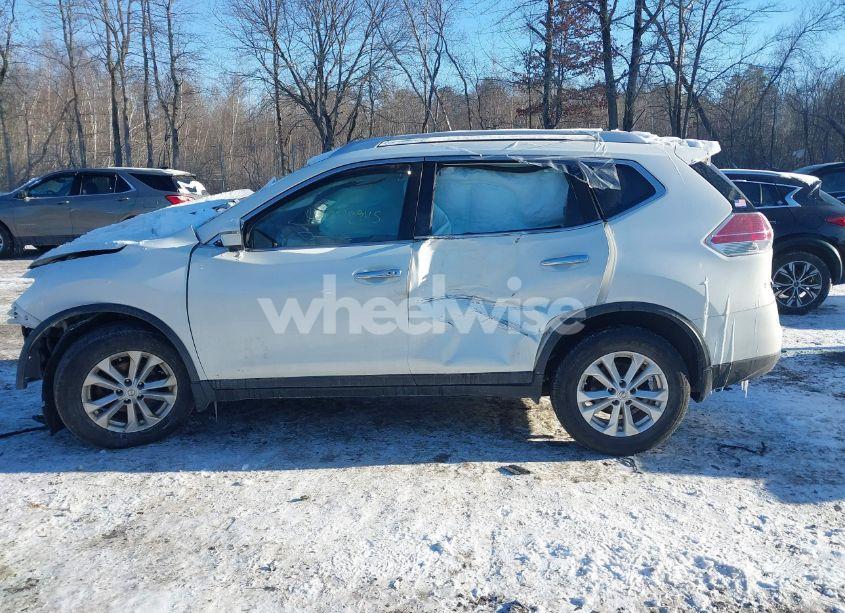 Photo 13 of 2016 Nissan Rogue SV (VIN JN8AT2MV9GW142274)