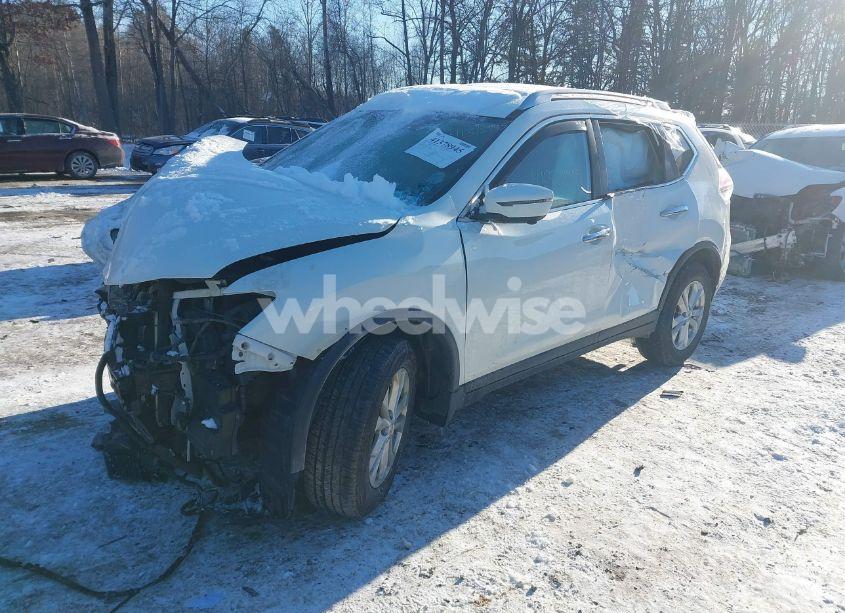 Photo 2 of 2016 Nissan Rogue SV (VIN JN8AT2MV9GW142274)