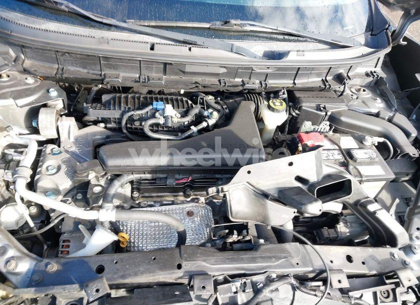 Photo 10 of 2016 Nissan Rogue SV (VIN JN8AT2MV9GW150200)