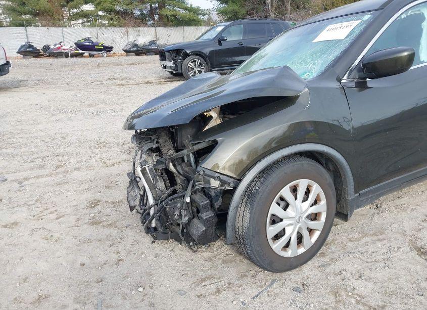 Photo 19 of 2016 Nissan Rogue S (VIN JN8AT2MV9GW153114)