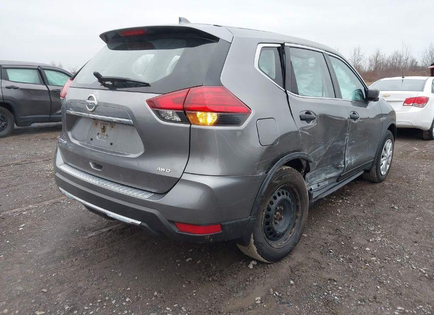 Photo 4 of 2017 Nissan Rogue S (VIN JN8AT2MV9HW004722)