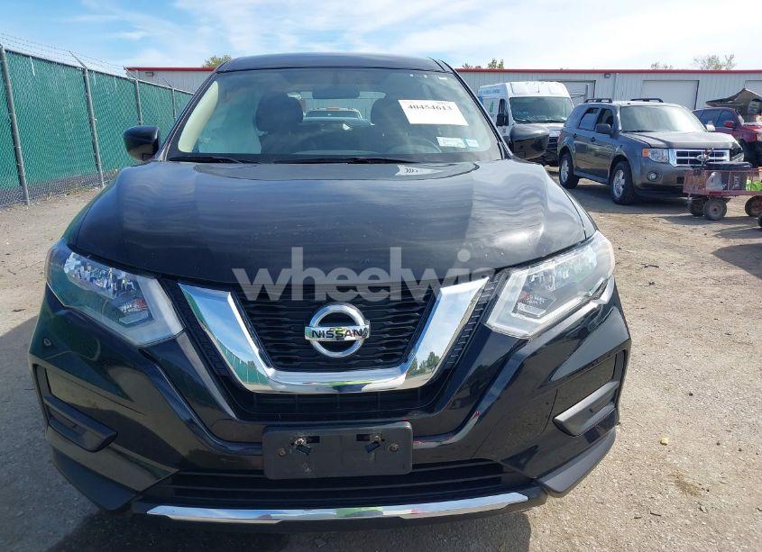 Photo 12 of 2017 Nissan Rogue S (VIN JN8AT2MV9HW010441)