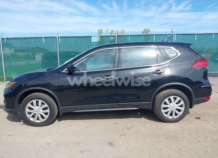 Photo 14 of 2017 Nissan Rogue S (VIN JN8AT2MV9HW010441)