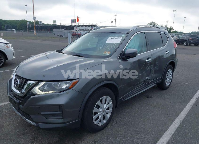 Photo 2 of 2017 Nissan Rogue S (VIN JN8AT2MV9HW019558)