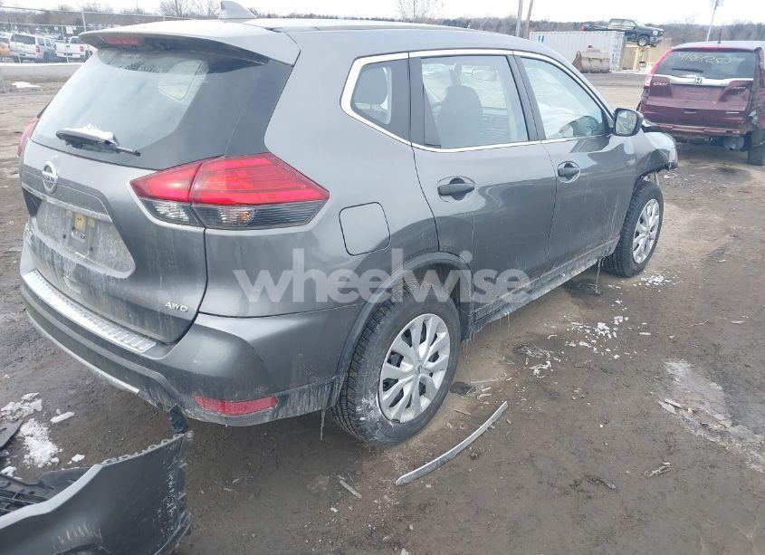 Photo 4 of 2017 Nissan Rogue S (VIN JN8AT2MV9HW255014)