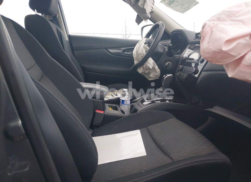 Photo 5 of 2017 Nissan Rogue S (VIN JN8AT2MV9HW255014)