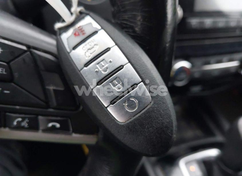 Photo 11 of 2017 Nissan Rogue SV (VIN JN8AT2MV9HW269933)