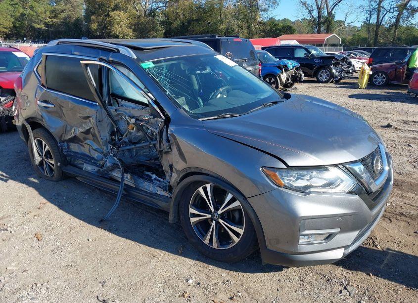 2018 Nissan Rogue SL (VIN JN8AT2MV9JW302452) main photo