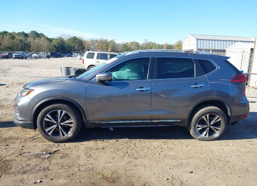 Photo 14 of 2018 Nissan Rogue SL (VIN JN8AT2MV9JW302452)