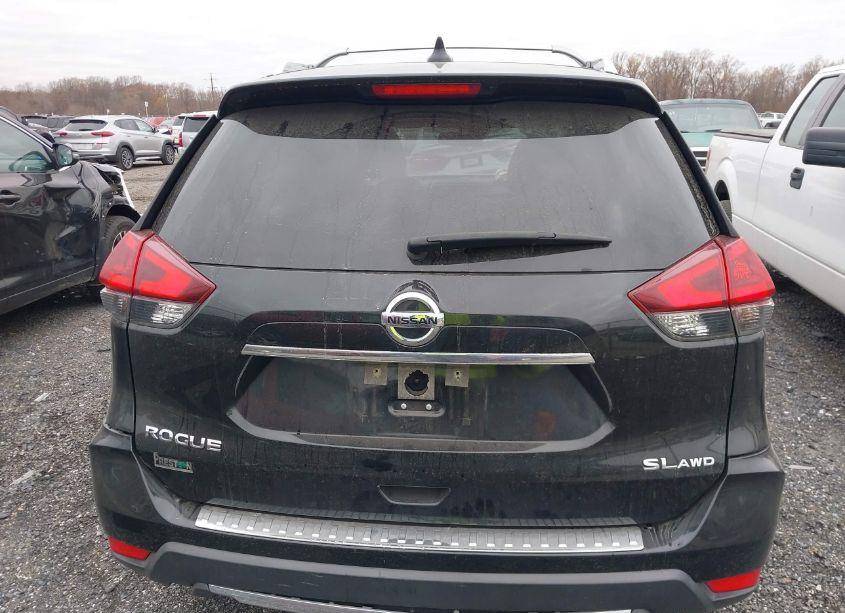 Photo 16 of 2018 Nissan Rogue SL (VIN JN8AT2MV9JW309613)