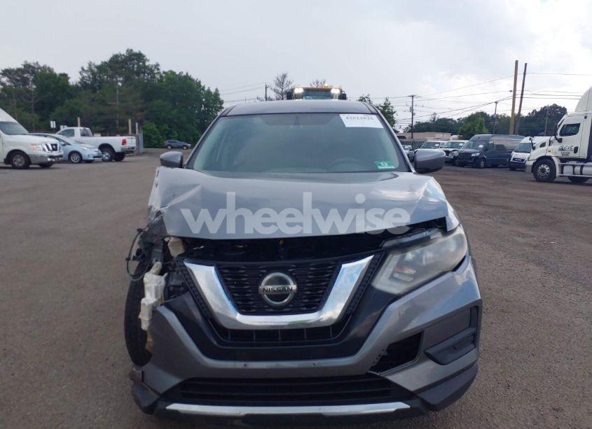 Photo 12 of 2018 Nissan Rogue S (VIN JN8AT2MV9JW315024)