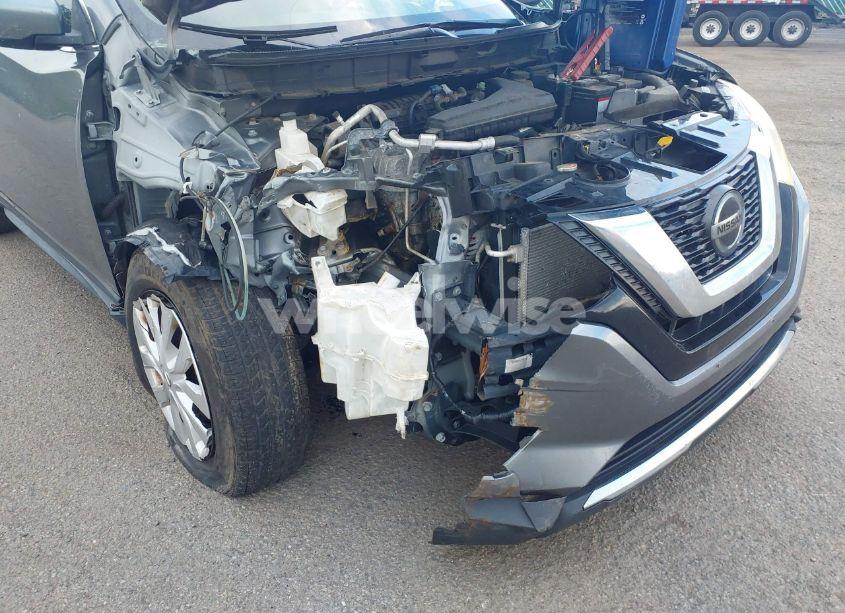 Photo 6 of 2018 Nissan Rogue S (VIN JN8AT2MV9JW315024)