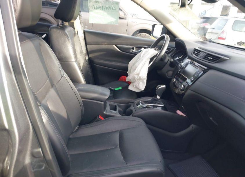 Photo 5 of 2018 Nissan Rogue SL (VIN JN8AT2MV9JW329621)