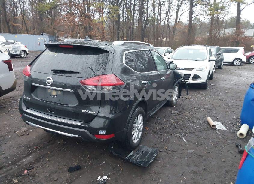 Photo 4 of 2019 Nissan Rogue SV (VIN JN8AT2MV9KW372082)