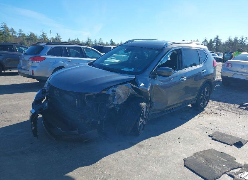 Photo 6 of 2019 Nissan Rogue SV (VIN JN8AT2MV9KW386144)