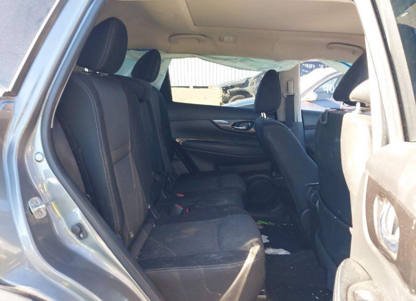 Photo 8 of 2019 Nissan Rogue SV (VIN JN8AT2MV9KW386144)