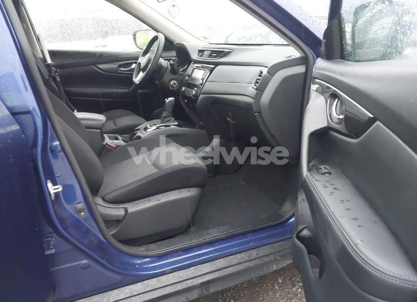 Photo 5 of 2020 Nissan Rogue S INTELLIGENT AWD (VIN JN8AT2MV9LW101489)