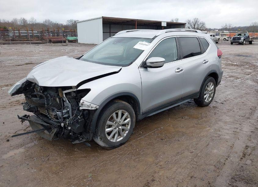 Photo 2 of 2020 Nissan Rogue SV INTELLIGENT AWD (VIN JN8AT2MV9LW102688)