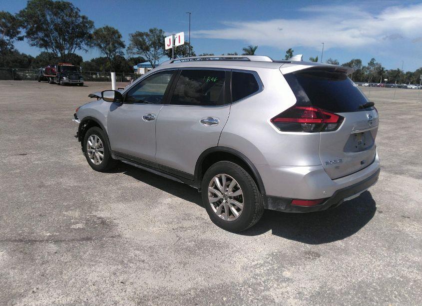 Photo 3 of 2020 Nissan Rogue SV INTELLIGENT AWD (VIN JN8AT2MV9LW111293)