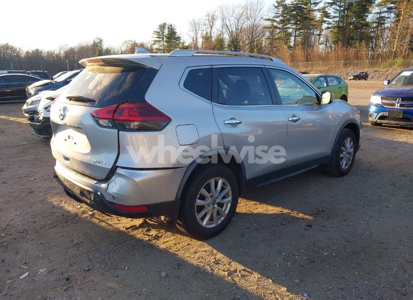 Photo 4 of 2020 Nissan Rogue SV INTELLIGENT AWD (VIN JN8AT2MV9LW113691)