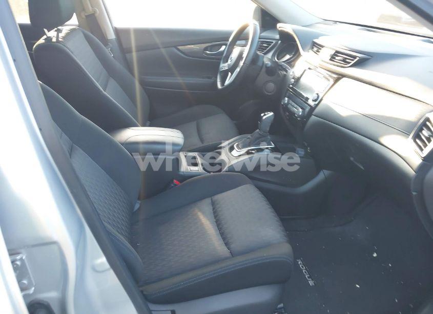 Photo 5 of 2020 Nissan Rogue SV INTELLIGENT AWD (VIN JN8AT2MV9LW113691)