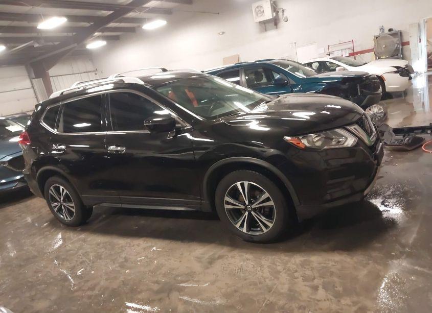 Photo 13 of 2020 Nissan Rogue SV INTELLIGENT AWD (VIN JN8AT2MV9LW119359)