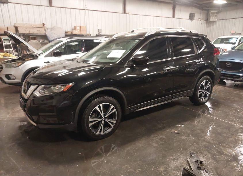 Photo 2 of 2020 Nissan Rogue SV INTELLIGENT AWD (VIN JN8AT2MV9LW119359)