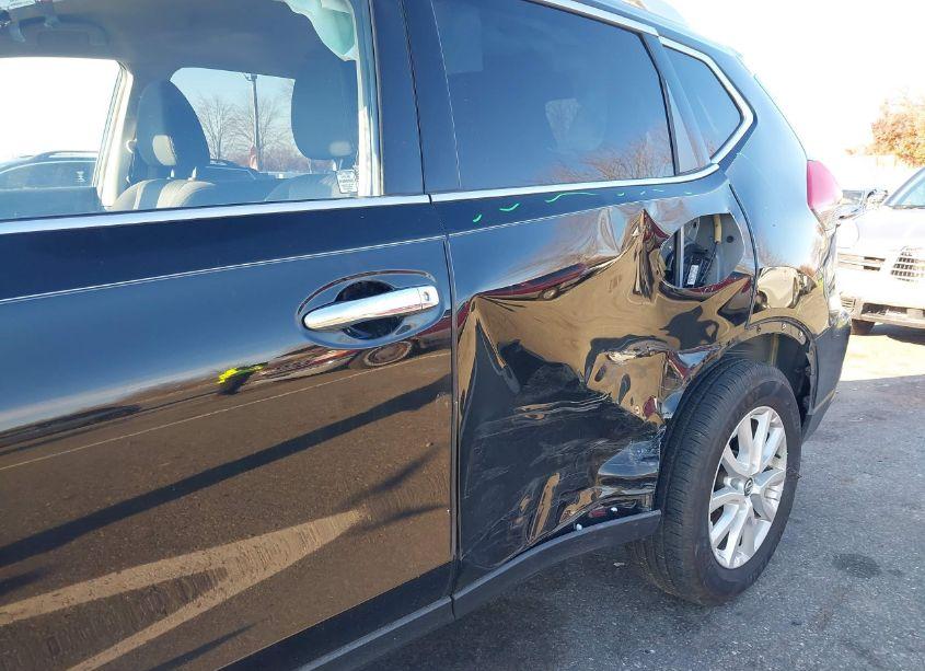 Photo 18 of 2020 Nissan Rogue S INTELLIGENT AWD (VIN JN8AT2MV9LW134105)