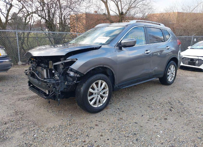 Photo 2 of 2020 Nissan Rogue SV INTELLIGENT AWD (VIN JN8AT2MV9LW143970)